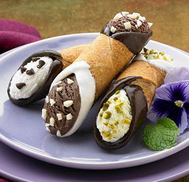 Ice Cream Cannolis