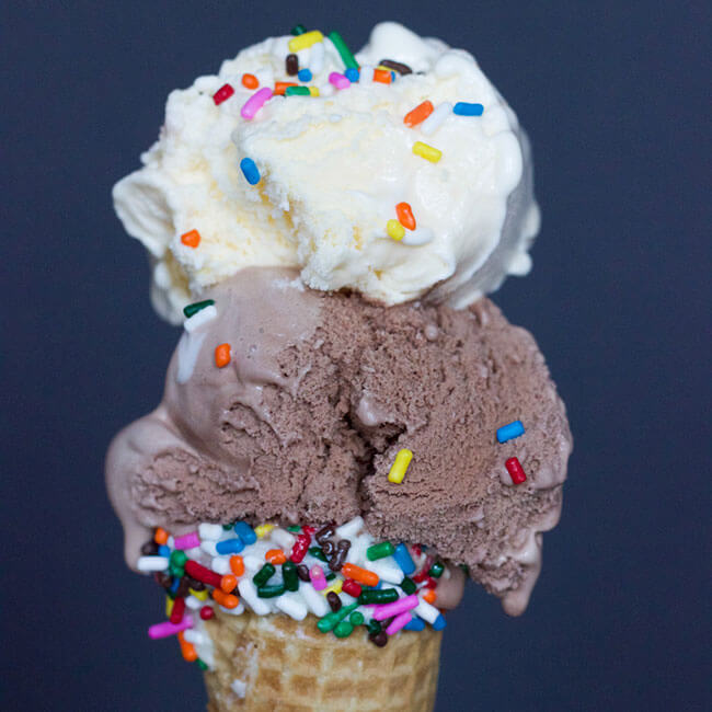 DIY Ice Cream Sundae Bar