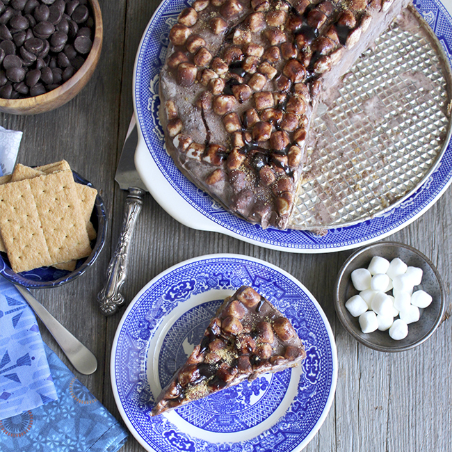 S'mores No-Bake<br />
Ice Cream Pie